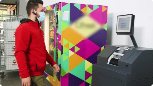 Retail tax-free scene 2